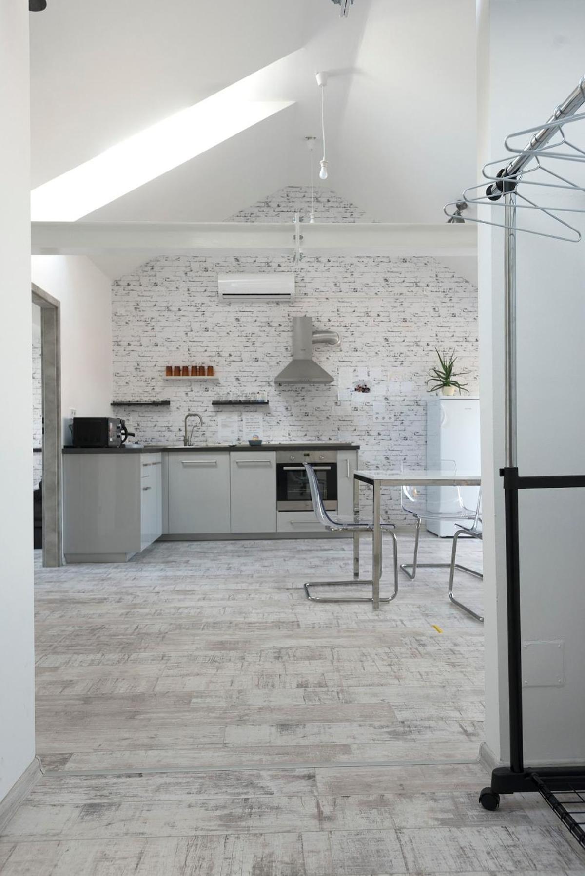 8X8 Tetoter Apartman แซแก็ด ภายนอก รูปภาพ