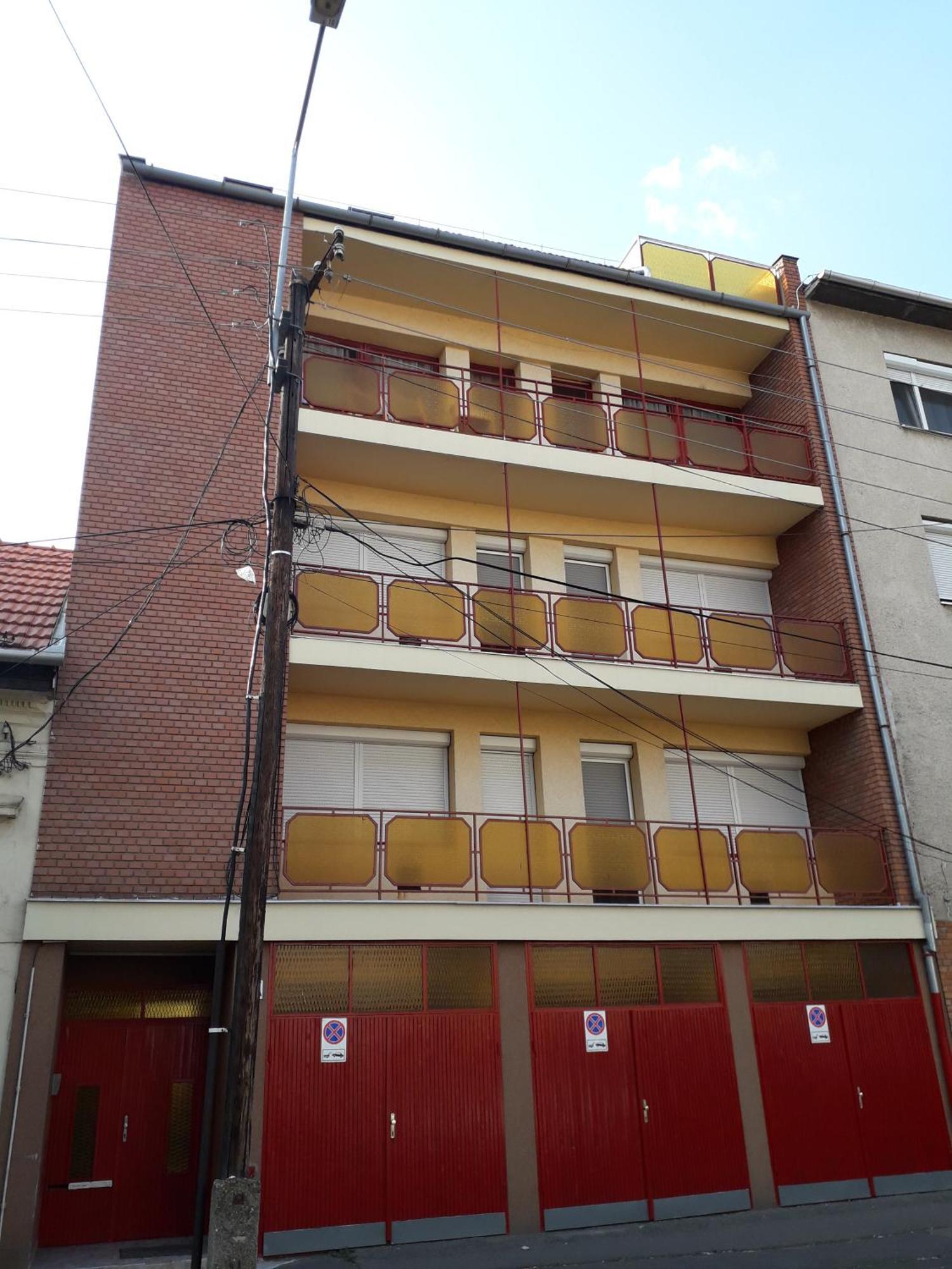 8X8 Tetoter Apartman แซแก็ด ภายนอก รูปภาพ